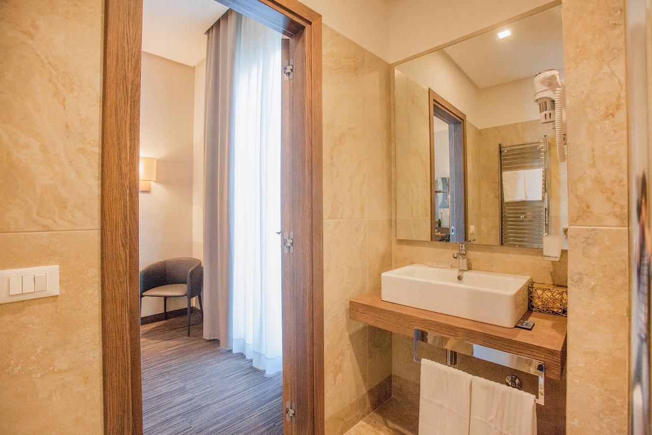 B&B Dimora San Felice Наполи Екстериор снимка