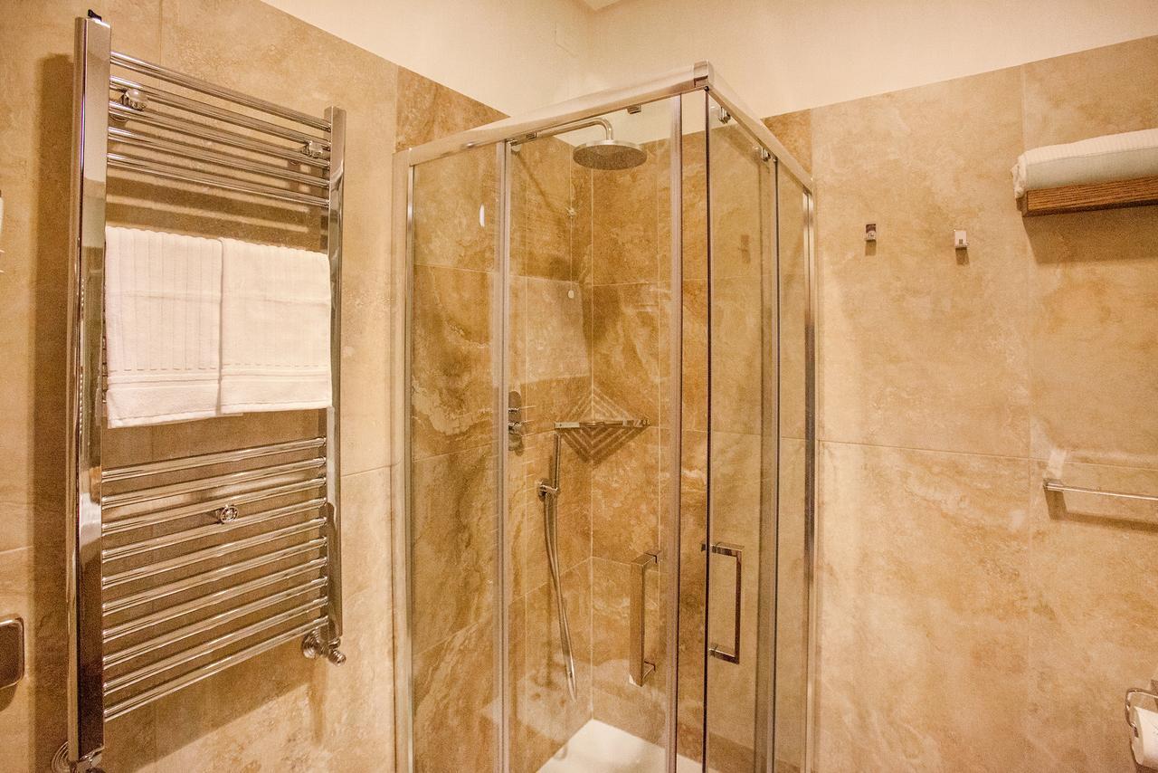 B&B Dimora San Felice Наполи Екстериор снимка