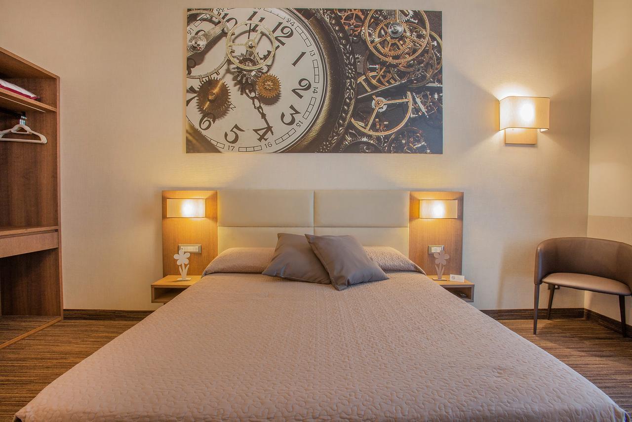 B&B Dimora San Felice Наполи Екстериор снимка
