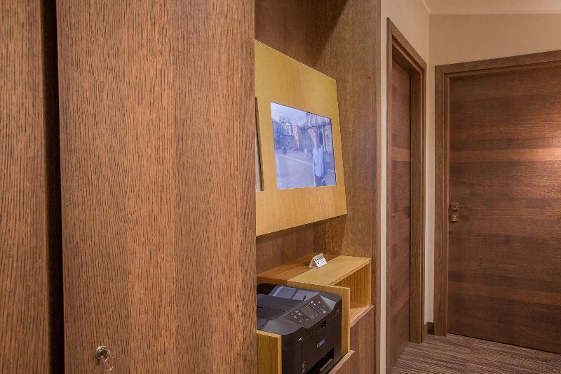 B&B Dimora San Felice Наполи Екстериор снимка