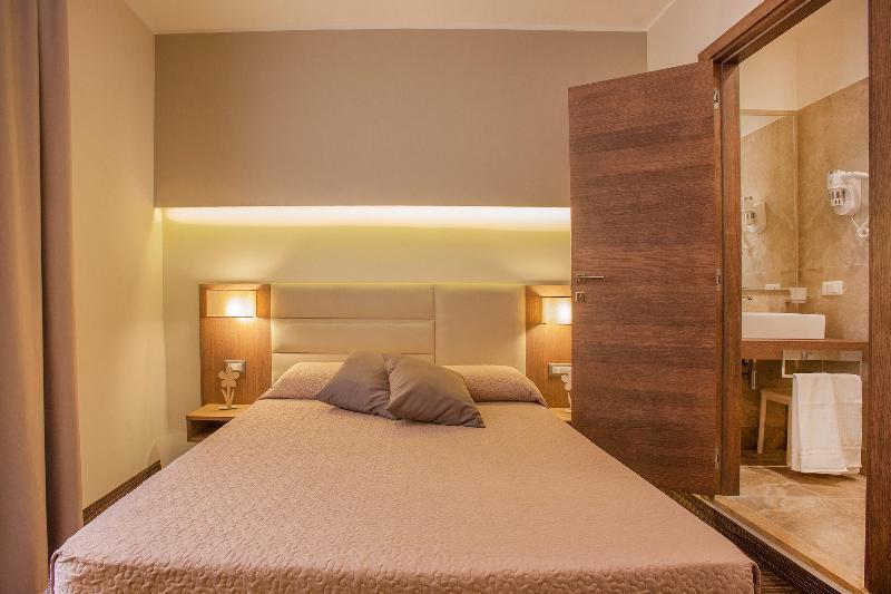 B&B Dimora San Felice Наполи Екстериор снимка