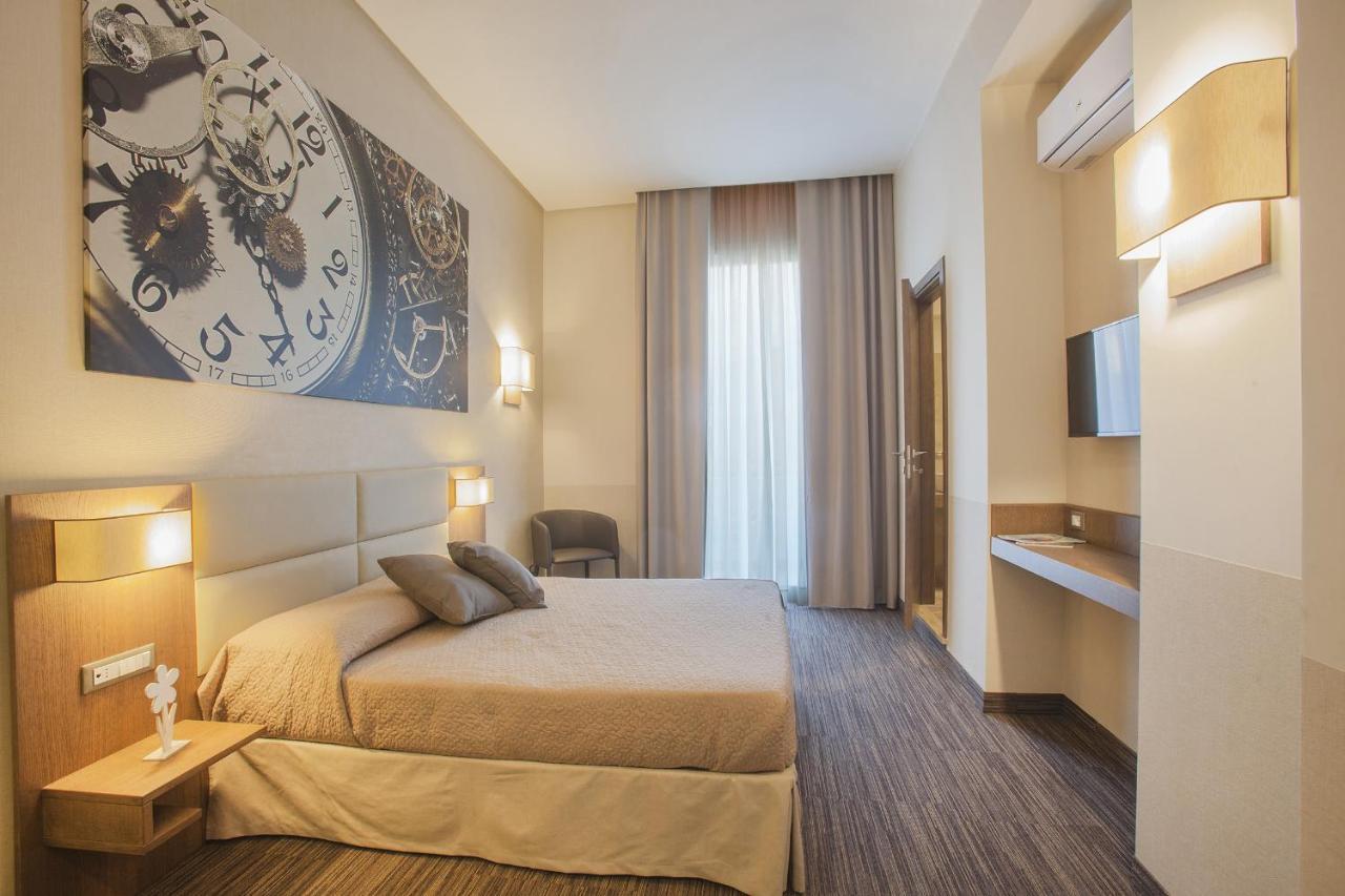 B&B Dimora San Felice Наполи Екстериор снимка